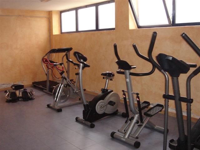 Apartamentos Suenos Del Mar Denia Bagian luar foto